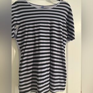 Lululemon Devotion Tee, EUC size 8